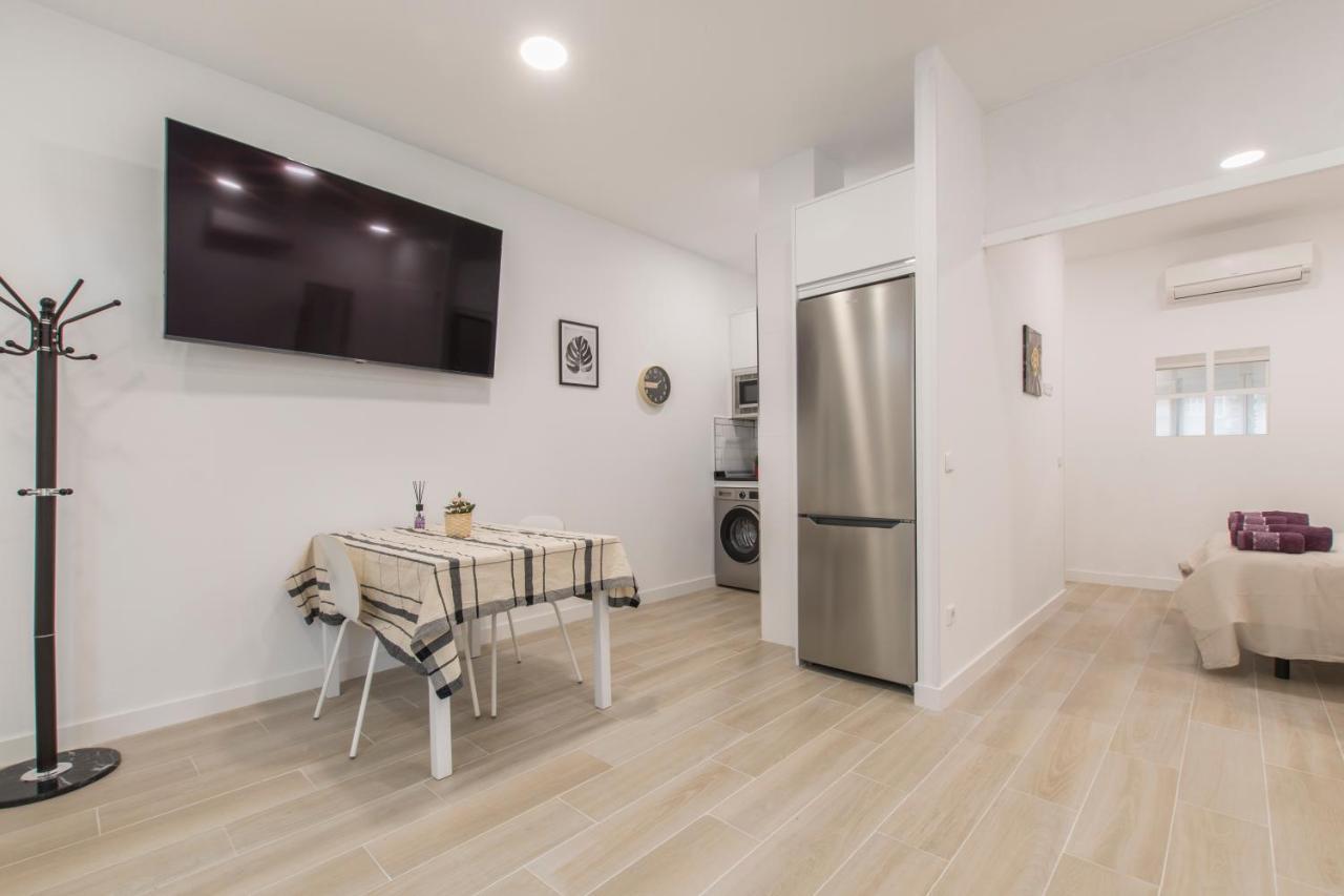Apartament 4torres Homes - Carmen Madrid
